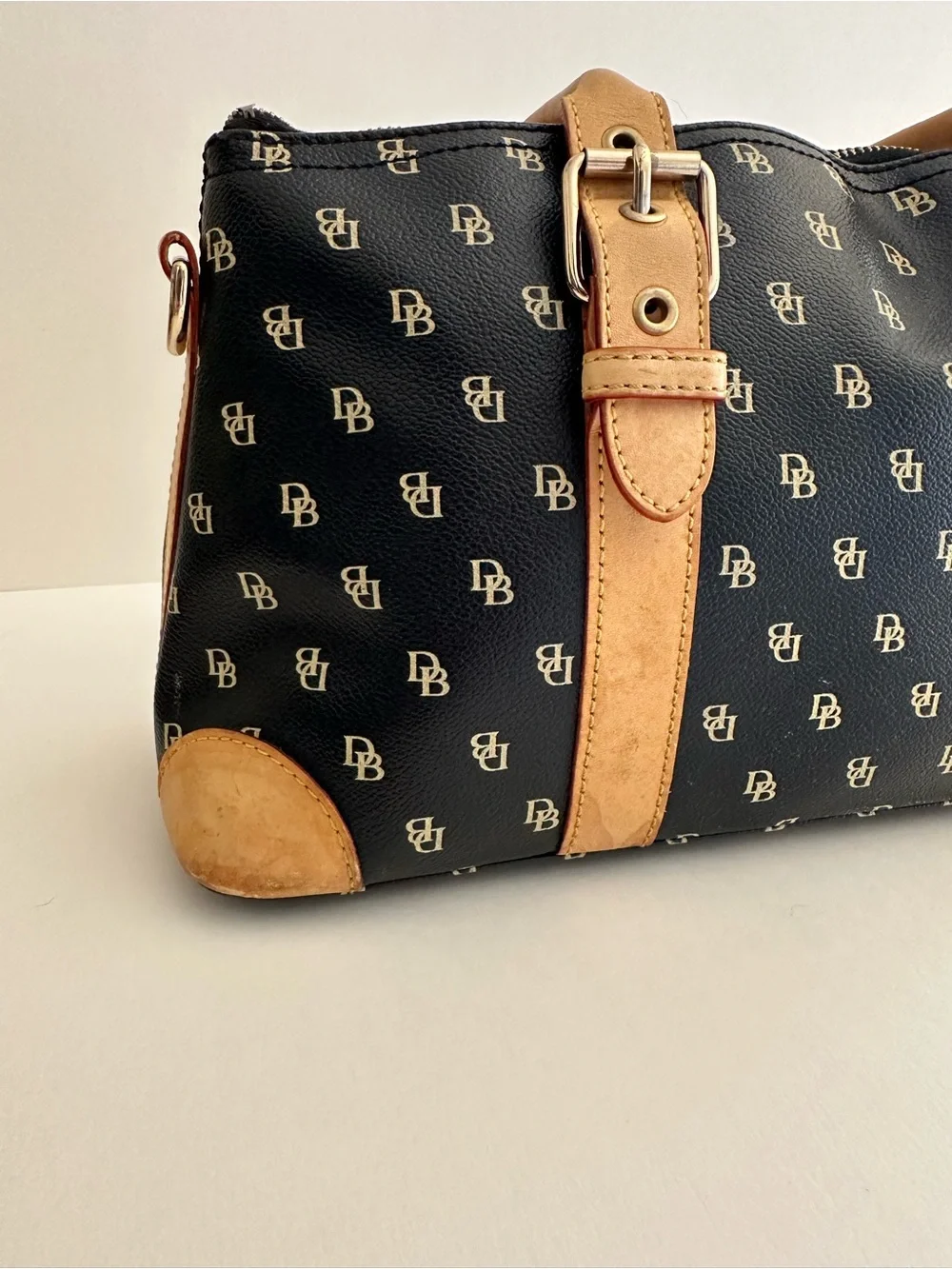 Dooney & Bourke good used